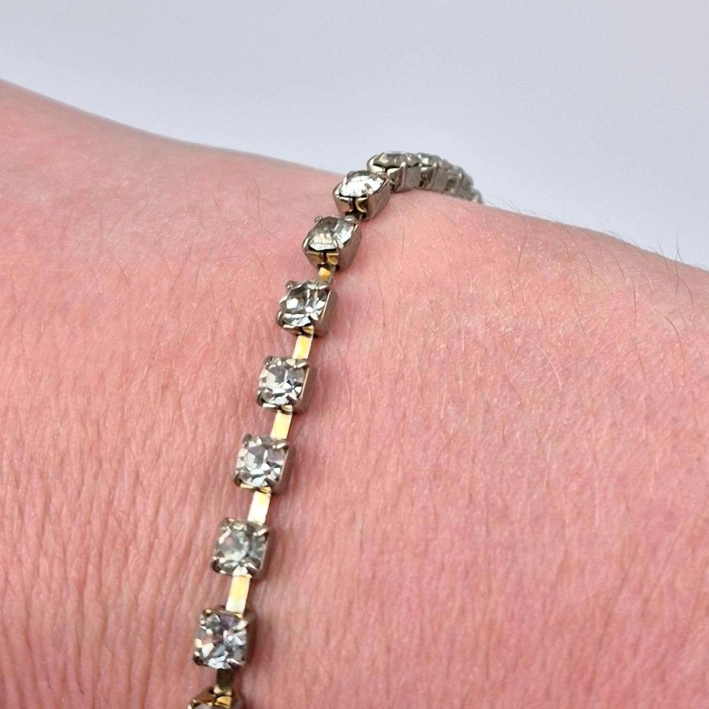 Vtg Gold Tone Rhinestone Bracelet Tennis Style 7.25" Quiet Luxury Party Jewelry
